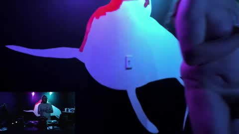 Adrian Arturo online show from 3, 2, 2025