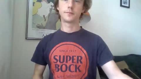 Snapshot of djlaytor chatting on 4, 6, 2026 DigitJT online show from 4, 6, 2026