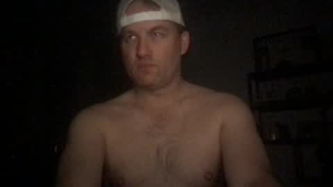 Snapshot of djswpy chatting on 1, 5, 2026 TriflinYoBitch online show from 1, 5, 2026
