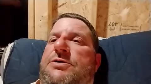Snapshot of dlkalid20 chatting on 19, 4, 2026 dlkalid20 online show from 19, 4, 2026