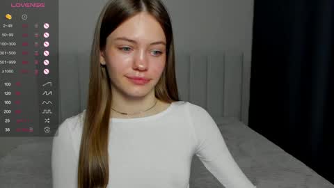 Polly and Kiriko online show from 19, 4, 2026