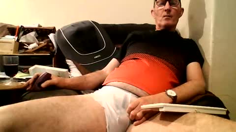 Doggsaur online show from 27, 12, 2024