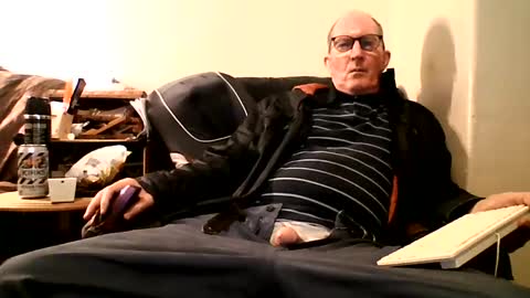 Doggsaur online show from 13, 1, 2025