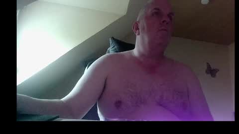 Snapshot of doggy2629 chatting on 25, 4, 2026 doggy2629 online show from 25, 4, 2026