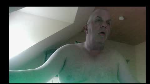 Snapshot of doggy2629 chatting on 14, 5, 2026 doggy2629 online show from 14, 5, 2026