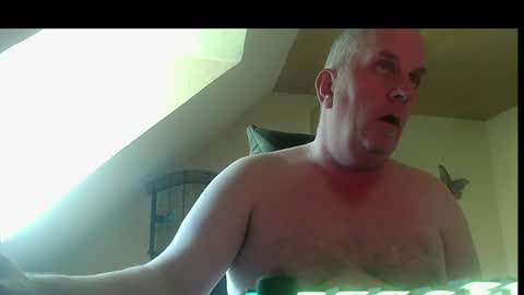 Snapshot of doggy2629 chatting on 18, 6, 2026 doggy2629 online show from 18, 6, 2026