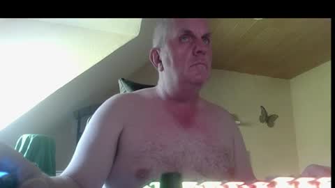 Snapshot of doggy2629 chatting on 27, 6, 2026 doggy2629 online show from 27, 6, 2026