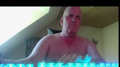 Snapshot of doggy2629 chatting on 28, 6, 2026 doggy2629 online show from 28, 6, 2026