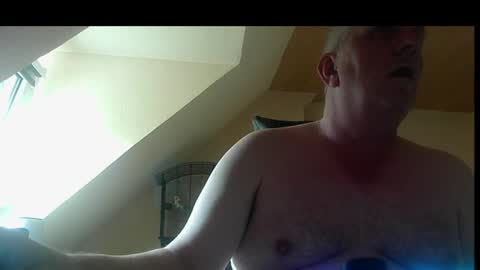 Snapshot of doggy2629 chatting on 5, 7, 2026 doggy2629 online show from 5, 7, 2026