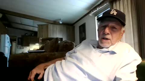 Snapshot of doingmyself69 chatting on 8, 9, 2025 doingmyself69 online show from 8, 9, 2025