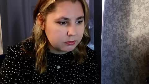 Snapshot of dolcevita_sophia chatting on 9, 11, 2025 dolcevita_sophia online show from 9, 11, 2025