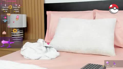 Snapshot of doll_bella_ chatting on 27, 2, 2025 Bella  online show from 27, 2, 2025