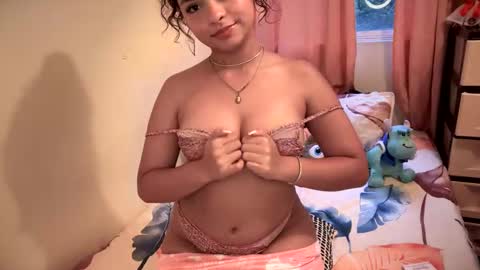 doll dolcce online show from 11, 10, 2025