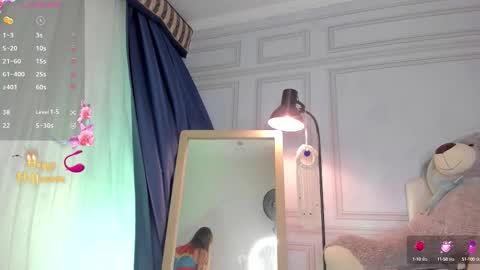 doll_isa_ online show from 8, 10, 2025