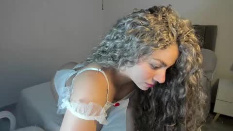 Snapshot of doll_oriana chatting on 17, 10, 2025 doll_oriana online show from 17, 10, 2025