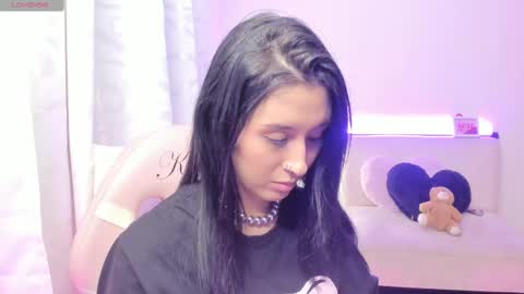 Snapshot of doll_waif chatting on 8, 3, 2025 veronica  Independent model online show from 8, 3, 2025