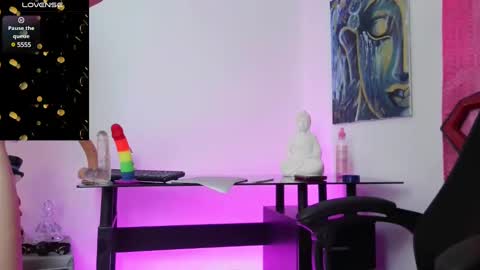 Snapshot of dollsquirtt chatting on 28, 1, 2025 dollsquirtt online show from 28, 1, 2025