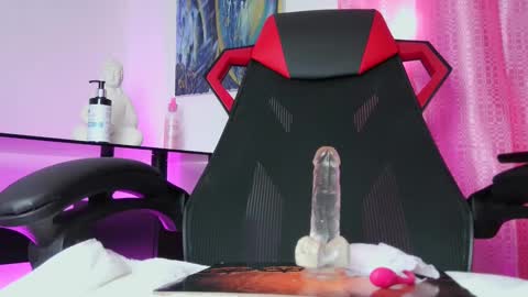 Snapshot of dollsquirtt chatting on 29, 1, 2025 dollsquirtt online show from 29, 1, 2025