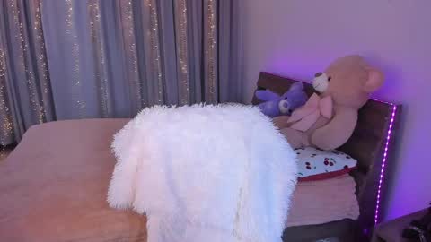 Snapshot of dollyiaa chatting on 4, 6, 2026 Dollya online show from 4, 6, 2026