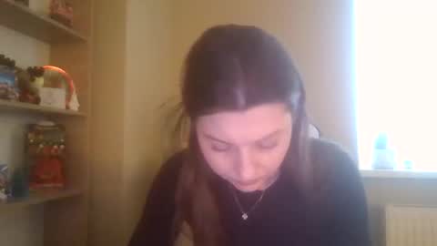 Snapshot of dollyroma chatting on 18, 12, 2025 DollyRoma online show from 18, 12, 2025