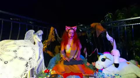 Dolores Sage online show from 4, 7, 2026
