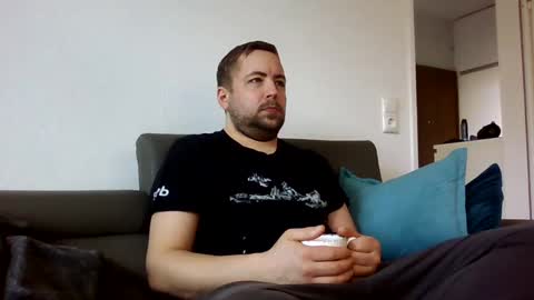 Snapshot of dombio_12 chatting on 23, 2, 2025 dombio_12 online show from 23, 2, 2025