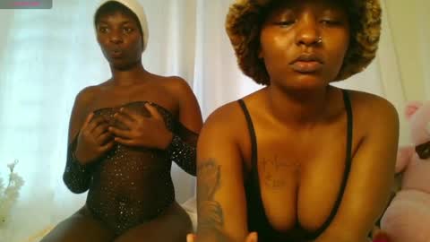 Amarie noels online show from 2, 6, 2026