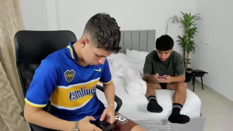 Snapshot of domi_master chatting on 4, 3, 2025 MASTER online show from 4, 3, 2025