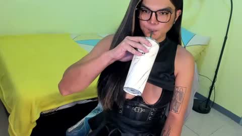 Snapshot of domina_angela chatting on 1, 7, 2026 ANGELA online show from 1, 7, 2026