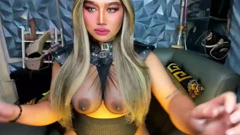 dominant10inchcock online show from 31, 3, 2026
