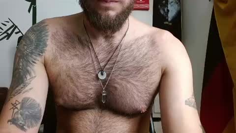 Logan - INDEPENDET MODEL online show from 24, 5, 2026