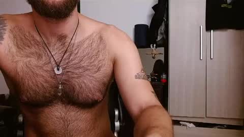 Logan - INDEPENDET MODEL online show from 31, 5, 2026