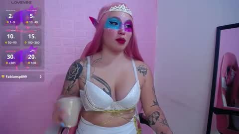 Snapshot of dominic_queen1126 chatting on 2, 10, 2025 online show from 2, 10, 2025