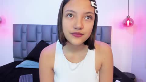 dominica_lorenzo online show from 15, 7, 2026