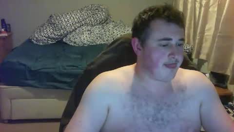 Snapshot of dominicb03 chatting on 8, 11, 2025 dominicb03 online show from 8, 11, 2025