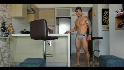 Snapshot of dominiofit chatting on 20, 1, 2025 Only fans Ronnie col---InstaRonniecolleman online show from 20, 1, 2025