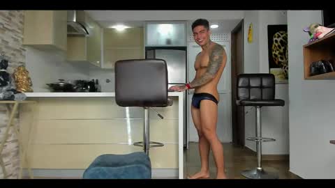 Snapshot of dominiofit chatting on 14, 2, 2025 Only fans Ronnie col---InstaRonniecolleman online show from 14, 2, 2025