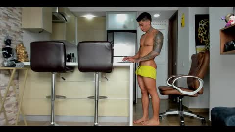 Snapshot of dominiofit chatting on 22, 2, 2025 Only fans Ronnie col---InstaRonniecolleman online show from 22, 2, 2025