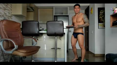 Snapshot of dominiofit chatting on 23, 2, 2025 Only fans Ronnie col---InstaRonniecolleman online show from 23, 2, 2025