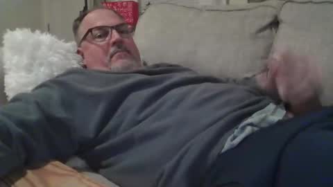 Snapshot of domisz chatting on 3, 12, 2024 domisz online show from 3, 12, 2024