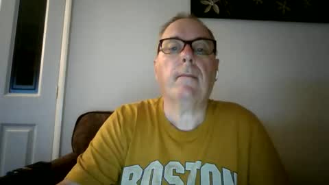 Snapshot of domjolly08 chatting on 18, 9, 2025 David uk online show from 18, 9, 2025