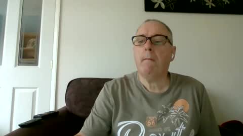 Snapshot of domjolly08 chatting on 11, 10, 2025 David uk online show from 11, 10, 2025