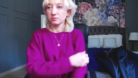 Snapshot of dommelisa chatting on 17, 12, 2024 Dom Melisa online show from 17, 12, 2024