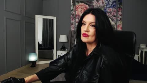 Snapshot of dommelisa chatting on 8, 1, 2025 Dom Melisa online show from 8, 1, 2025