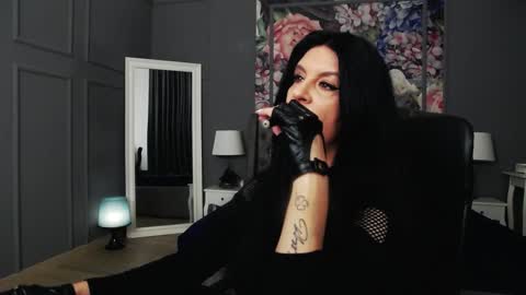 Snapshot of dommelisa chatting on 27, 1, 2025 Dom Melisa online show from 27, 1, 2025