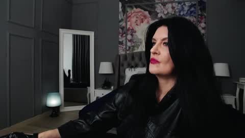 Snapshot of dommelisa chatting on 3, 2, 2025 Dom Melisa online show from 3, 2, 2025