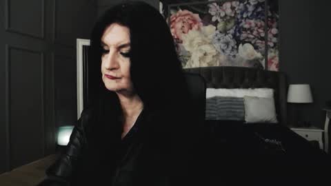 Snapshot of dommelisa chatting on 13, 11, 2025 Dom Melisa online show from 13, 11, 2025