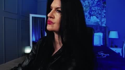 Snapshot of dommelisa chatting on 5, 1, 2026 Dom Melisa online show from 5, 1, 2026