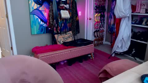 DommeTomorrow online show from 17, 12, 2024