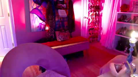 DommeTomorrow online show from 23, 12, 2024